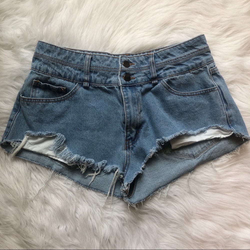 Fashion Nova Shorts - Picture 1 of 7